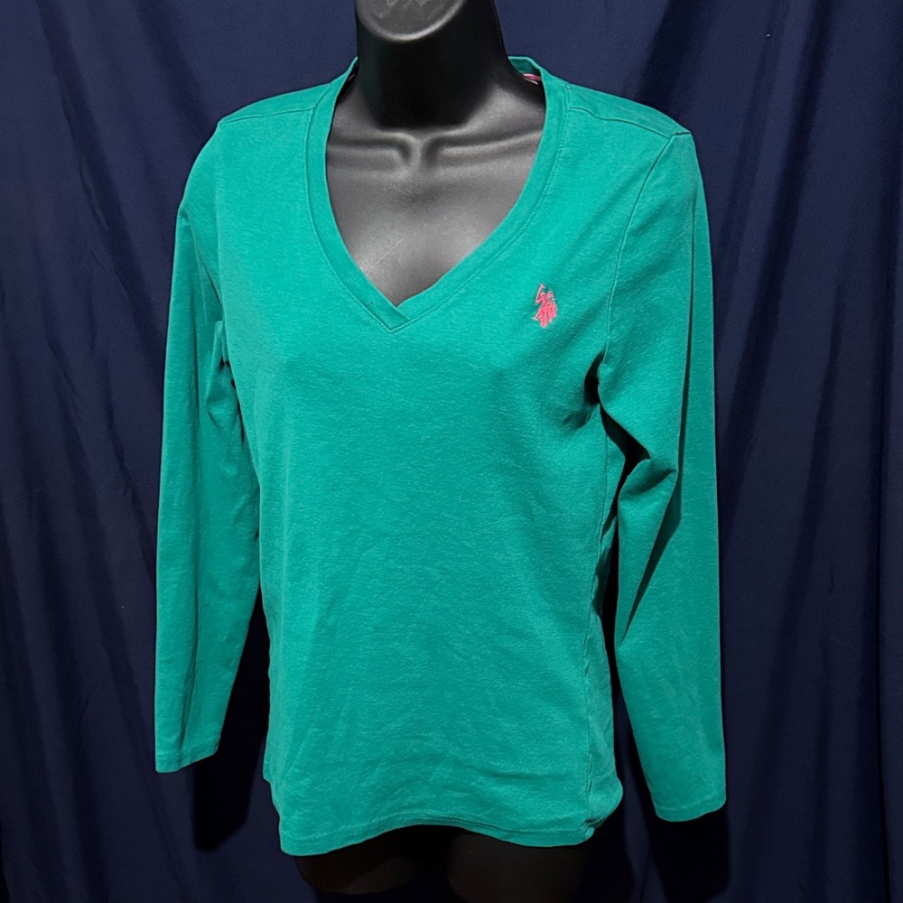 Women's Green V-Neck Top